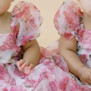 Meet your Posher, Nikki j